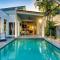 48 Boardrider Crescent