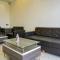 Super Townhouse Poona Royal