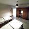 White House Suites