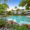 Cotton Beach Apartment 35 Pool Views