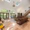 Spacious Waterfront Mansion wHot tubPoolTable