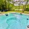 Spacious Waterfront Mansion wHot tubPoolTable