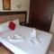 Sunset pearl sahl hasheesh