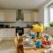 3 Bed in West Bay DC117