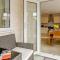 3 Bed in West Bay DC117