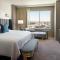 Omni Viking Lakes