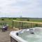 Uk7385 - Chaff House