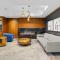 Riverside Retreat - Enjoy Walking Trails, FREE Banff Pass, Gym, Wine & Parking! Work Space Included!