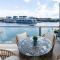 Fabolous - Holidays in absolute waterfront!