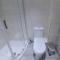 Victoria House - Deluxe Studios in Coventry City Centre, free parking, by COVSTAYS