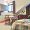 Zafferana Lavica Apartment