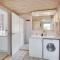 Holiday Home Midja - 800m from the sea by Interhome