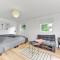 Holiday Home Doreen - from the sea by Interhome