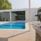 Dar 66 Digdagga Pool Chalet with Jacuzzi
