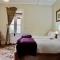 Waterfront Casilda Guesthouse