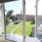4 bed house 50 yards from the beach & lighthouse