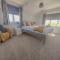4 bed house 50 yards from the beach & lighthouse