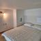 Hongdae Residence-5 1min from Hongik Uni station Exit #1