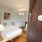 Group Villa with Pool & Sauna