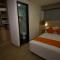 Hotel Granada Plaza