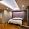 Hotel S
