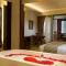 Ubud Village Hotel - Убуд