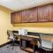 Hampton Inn Dekalb - Near the University