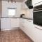10 person holiday home in Ringkøbing