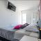 Luxury Apartment with Private Heated Pool - شيبينيك