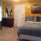 The Tunnicliff Inn