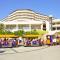 Starlight Resort Hotel