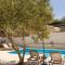 Isalos by Vintage Travel