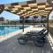 Oceanfront Loft Apartment Spacious Rooftop Terrace Pool