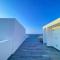 Oceanfront Loft Apartment Spacious Rooftop Terrace Pool