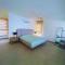 Oceanfront Loft Apartment Spacious Rooftop Terrace Pool