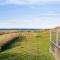 Holiday Home Dzavid - 10m from the sea by Interhome
