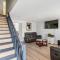 All New! Convenient Location! Sleeps 6