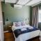 Mountain-View Stay, Aircon, WiFi, Parking