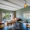 Mountain-View Stay, Aircon, WiFi, Parking