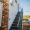 Mountain-View Stay, Aircon, WiFi, Parking