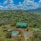 Three Tree Hill Lodge
