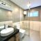 WH Bassac Residence
