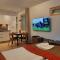 Levi Suites Levi Gold