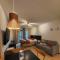 Levi Suites Levi Gold