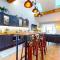 Mumbles Cottage & Stunning Ocean Views - Sleeps 4