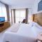 Palms Hotel