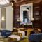Renaissance Phoenix Downtown Hotel