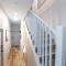 Comfy Triple Room - Centrally Located of SYDNear- Central Station Town hall ICC Darling Harbour UTS USYD - Shared Bathroom