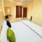Urbanview Hotel Ling near Jawa Timur Park 2