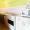 Studio spacieux rénové 35 m², balcon sud, animaux acceptés, Chamrousse 1650 - FR-1-340-132